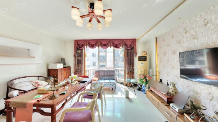 红叶山庄二手房实景图