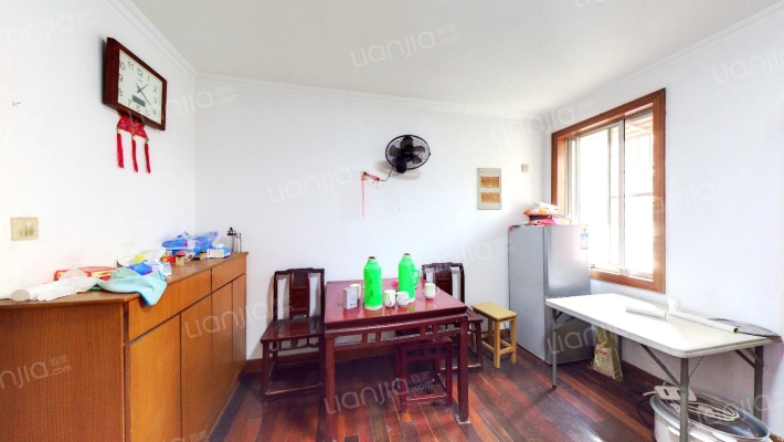 落霞苑第一社区二手房实景图