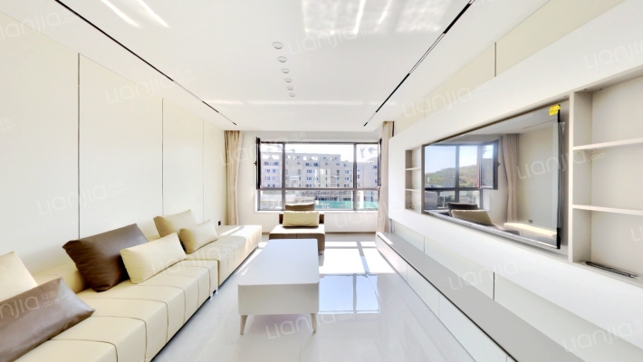 保利蔷薇二手房实景图