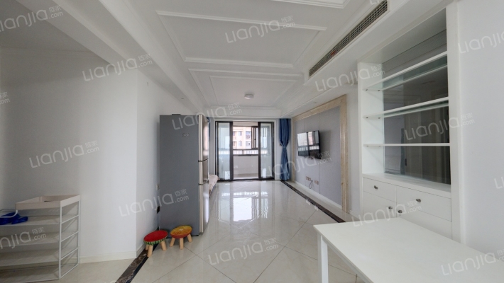 东方蓝海五期二手房实景图