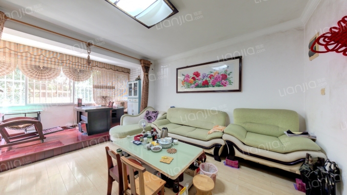 秀营苑小区二手房实景图