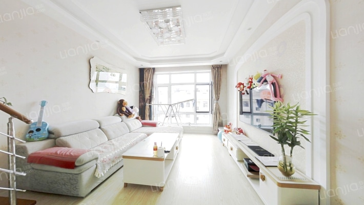 抱龙风景二手房实景图