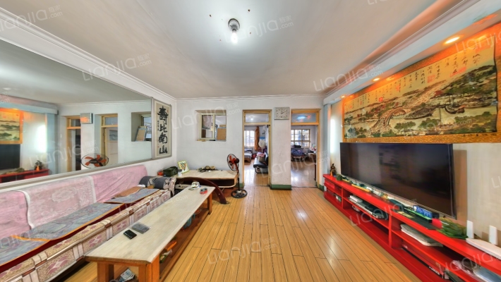 东西丹凤街二手房实景图