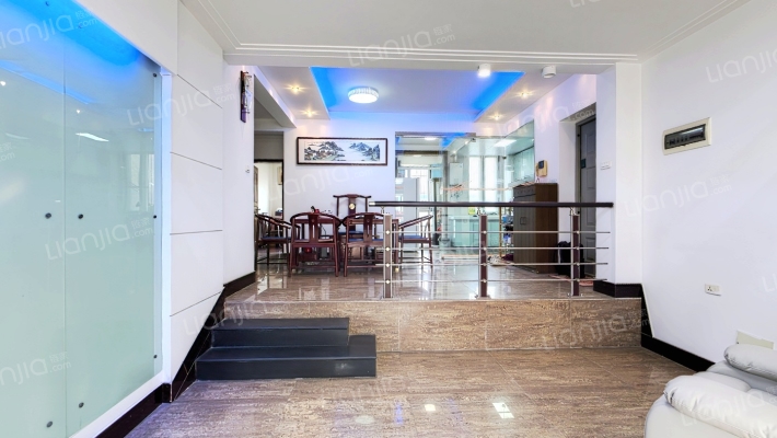 公园家二手房实景图