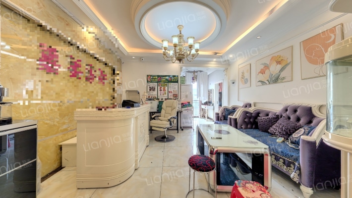 新天卫城红景街区二手房实景图