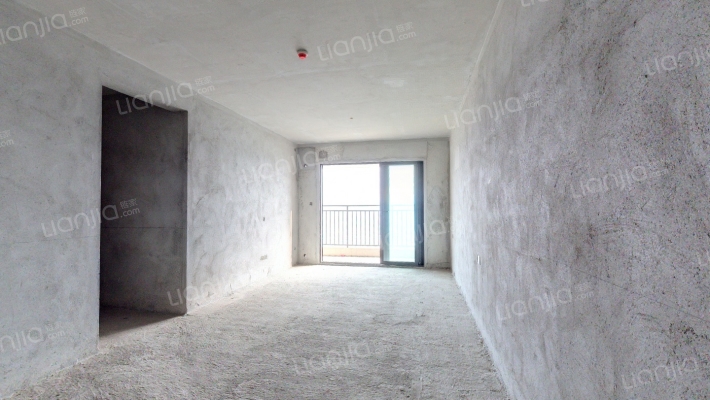 龙光阳光河畔二手房实景图