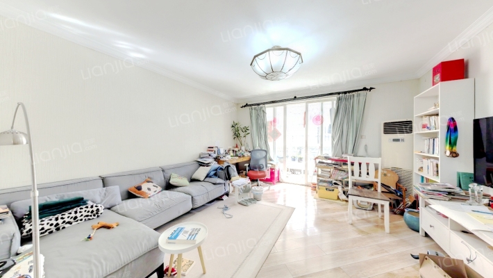 龙柏西郊公寓二手房实景图