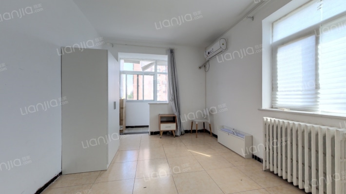 车站东街15号院二手房实景图