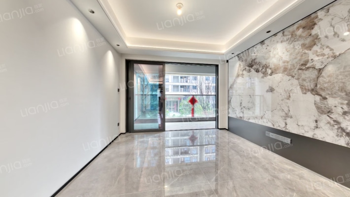 中海湖光玖里二手房实景图