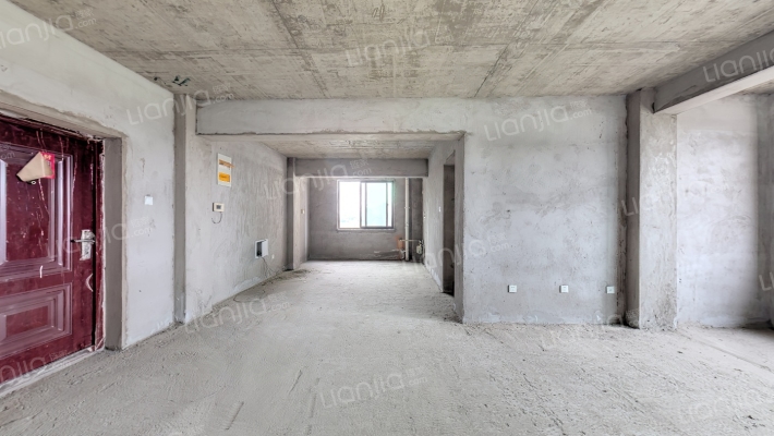 迎宾路197号二手房实景图