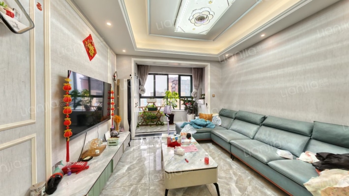 滨河湾2期二手房实景图