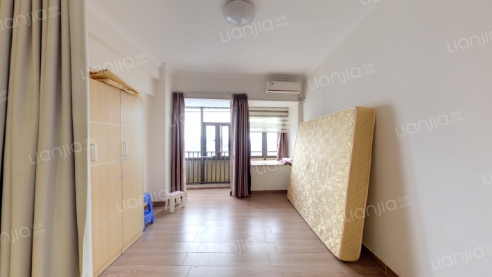 百汇时代广场二手房实景图