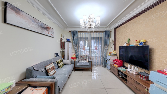 恒大翡翠华庭二手房实景图