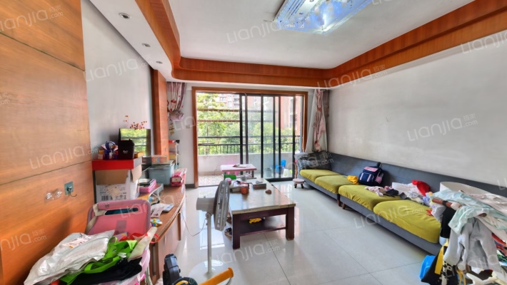 金地格林上院二手房实景图