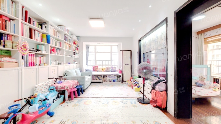 天安假日公寓二手房实景图