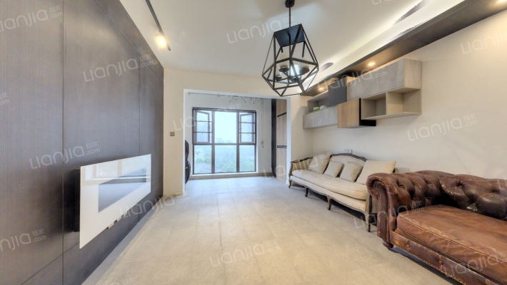 美城悦荣府二手房实景图