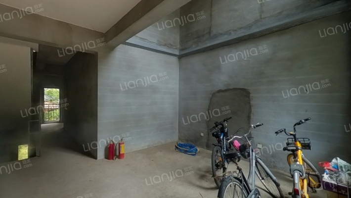 四季枫景二手房实景图