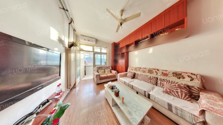 徐家花园87号院二手房实景图