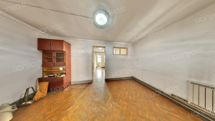 东西丹凤街二手房实景图