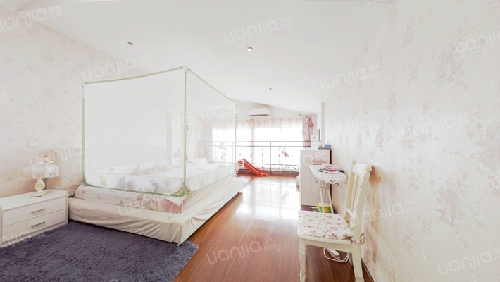 颐琴湾明珠花园二手房实景图