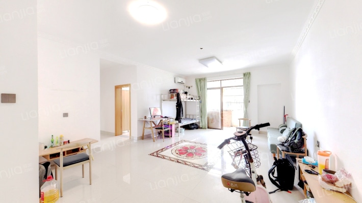 风和日丽公馆二手房实景图