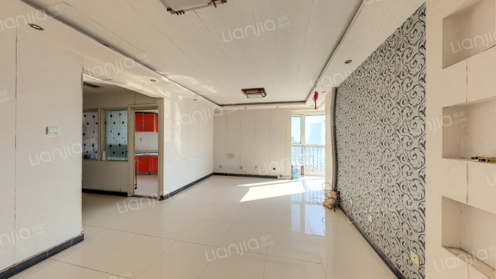 忆江南二手房实景图