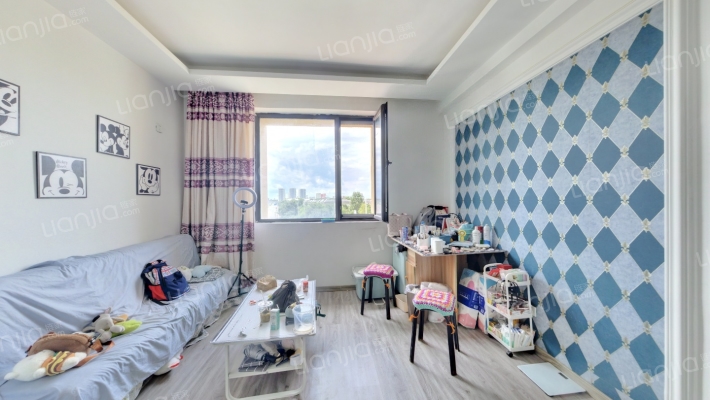 地恒托斯卡纳六期二手房实景图