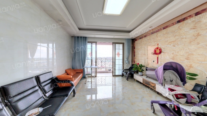 天乙海岸名都二手房实景图