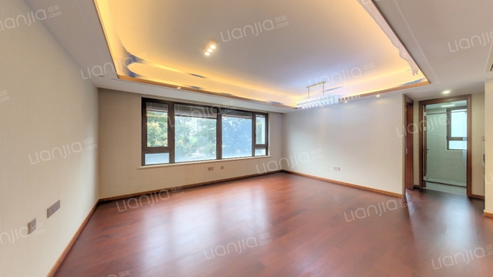 万科大都会D区二手房实景图