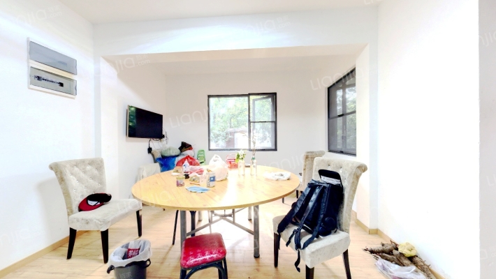 凤凰山庄二手房实景图