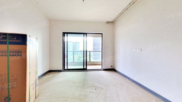 昆明融创文旅城花语湾二手房实景图