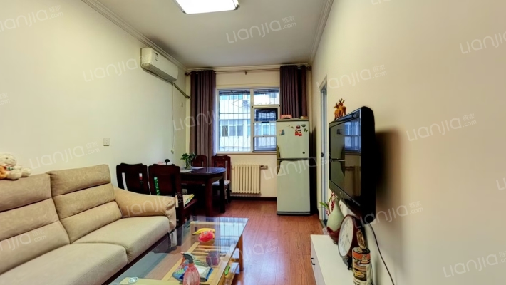 丝织厂家属院二手房实景图