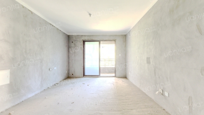 华南城中园三组团二手房实景图