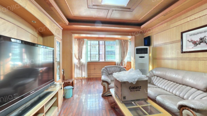 越厦花园二手房实景图