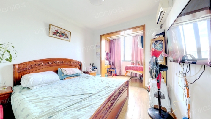 泰和新城(泰和西路3499弄)二手房实景图