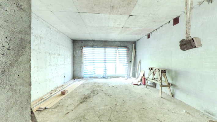 波尔多庄园二手房实景图