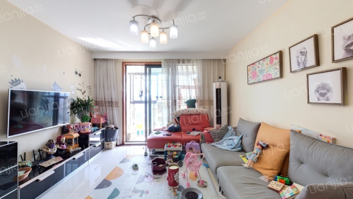 庭院深深二手房实景图