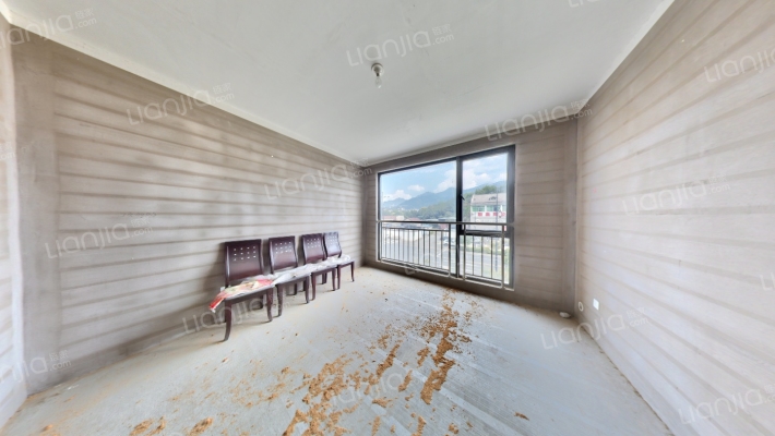 三联家和苑二手房实景图