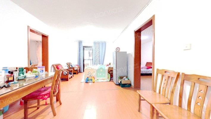 中梁天颂二手房实景图