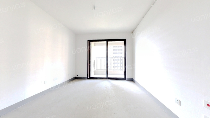 建发尚虞院二手房实景图