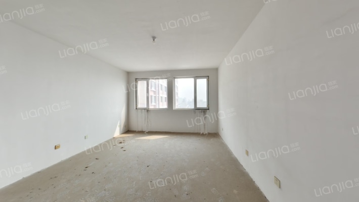 海泰花园二手房实景图