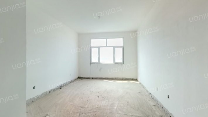 恒通公寓楼二手房实景图