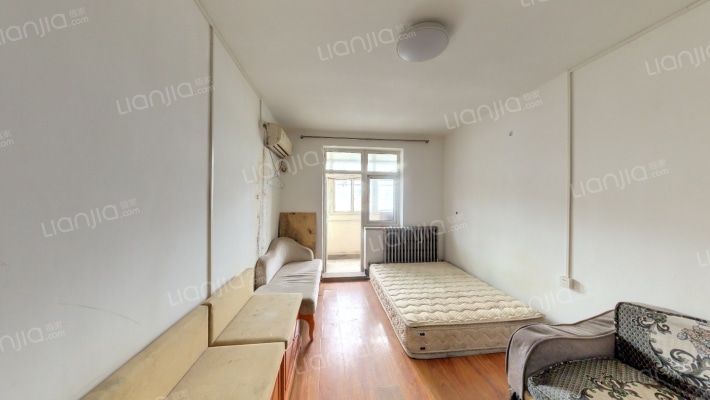 东亚里二手房实景图