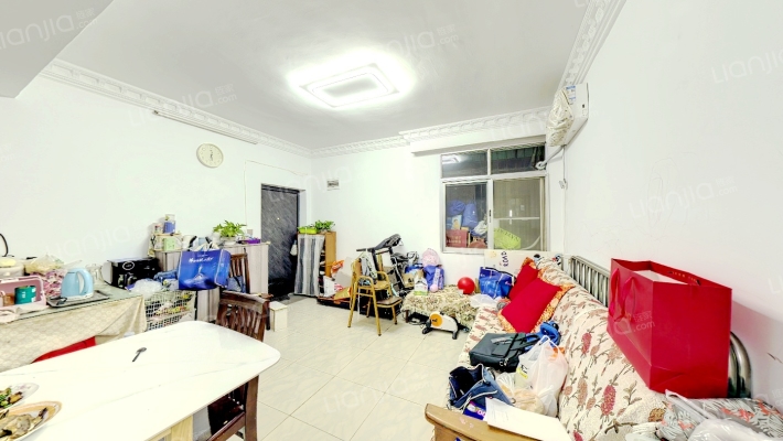 晒湖小区二手房实景图