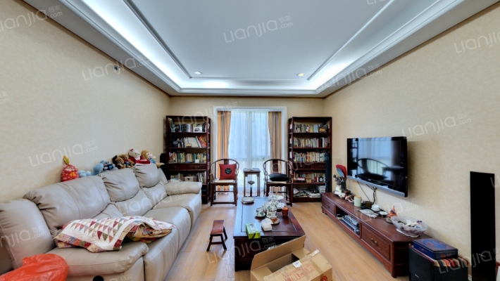 新地国际公寓二手房实景图