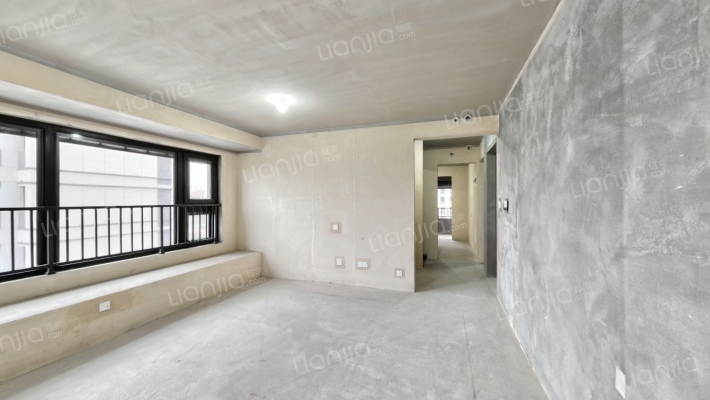 中海·华樾二手房实景图