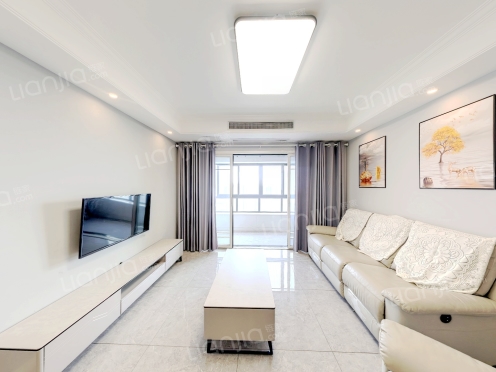 整租·绿地海外滩罗丹公馆 4室2厅 东