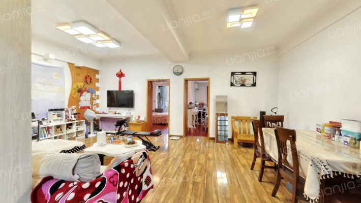 宝丰二村48号二手房实景图