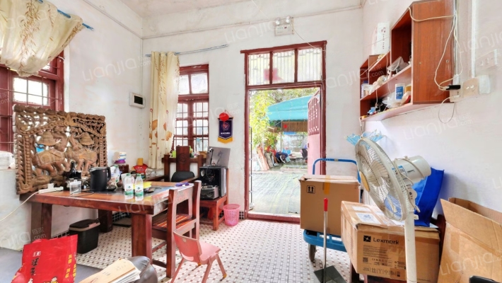 坦联路二手房实景图