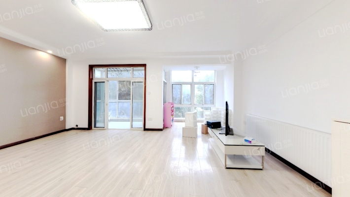 金色港湾一期二手房实景图